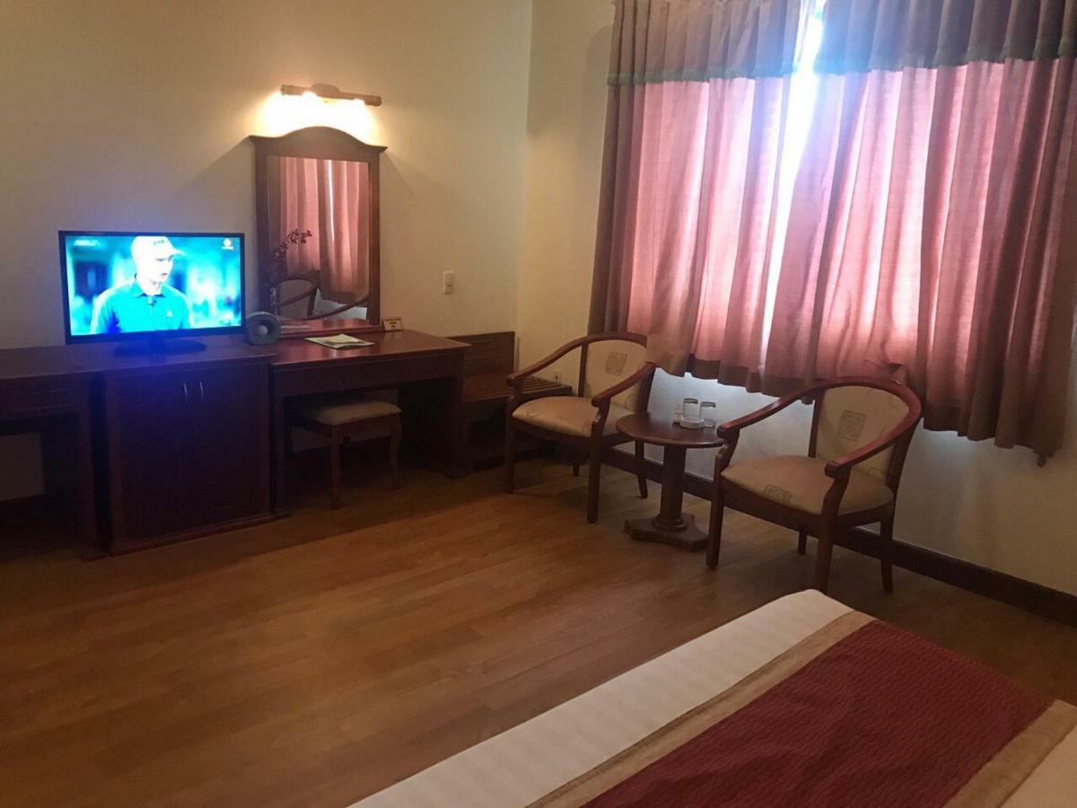 Hoang Yen Hotel Thuan An Eksteriør bilde
